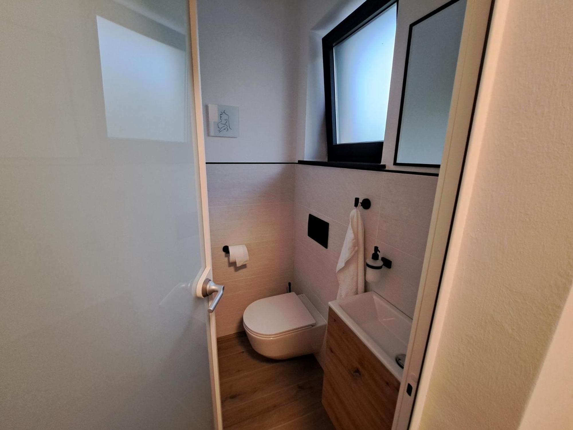 S&B'S Retreat Apartamento Godovic Exterior foto