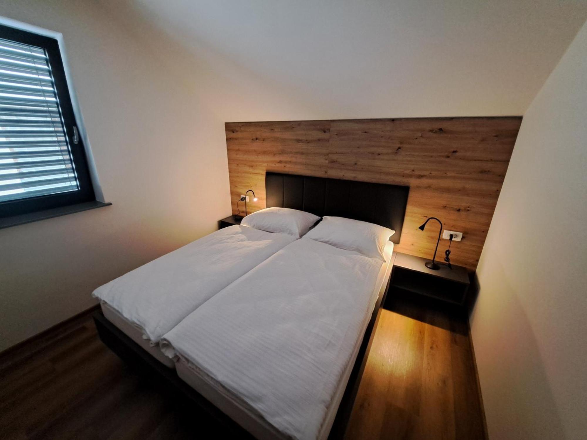 S&B'S Retreat Apartamento Godovic Exterior foto