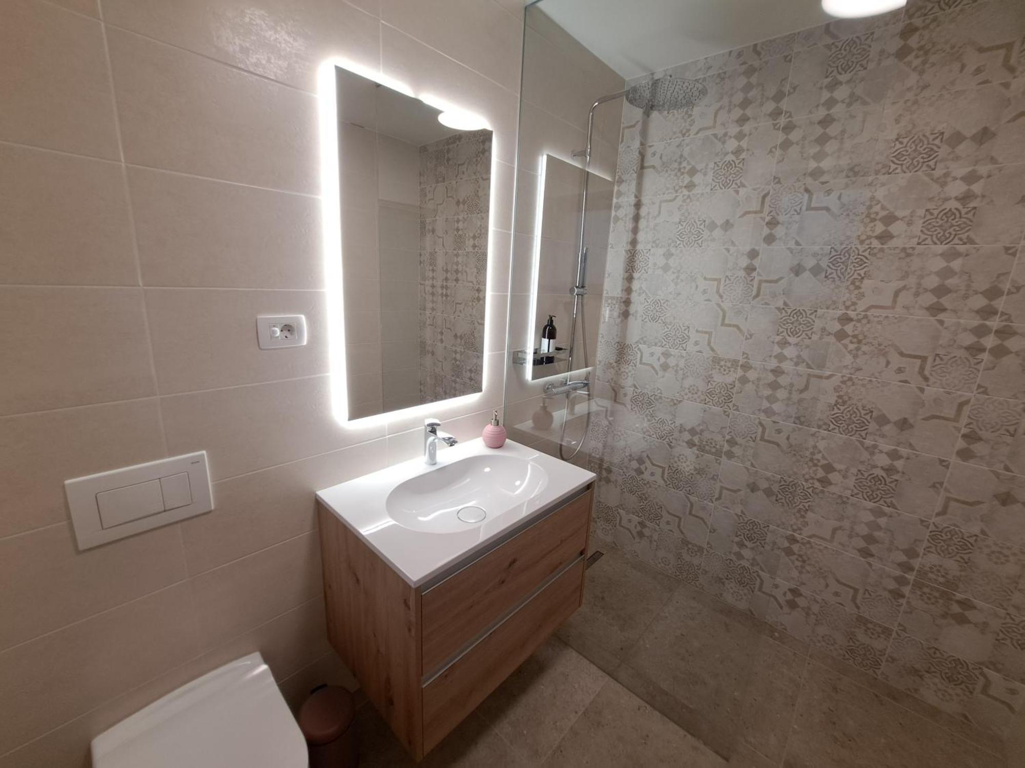 S&B'S Retreat Apartamento Godovic Exterior foto